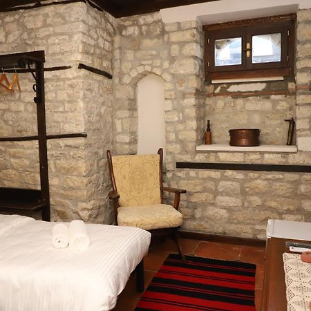 Vila Art Berat Castle Extérieur photo