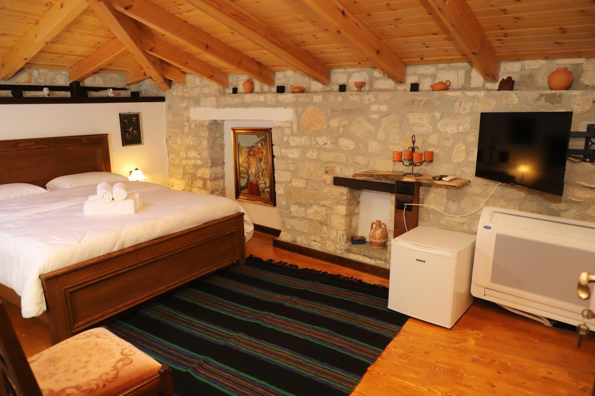 Vila Art Berat Castle Extérieur photo